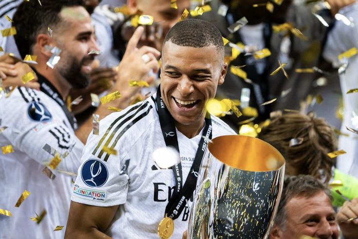 Real Madrid: Kylian Mbappe Dirawat karena Gastroenteritis Akut, Kondisi Memburuk?
