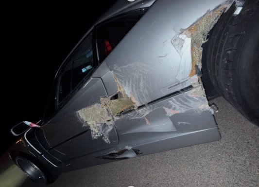 Ferrari Langka Rp40 Miliar Terserempet Truk