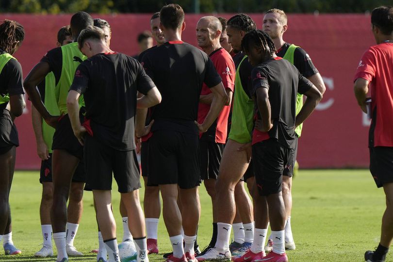 Penolakan Strasbourg untuk Tawaran AC Milan untuk Amine Doué
