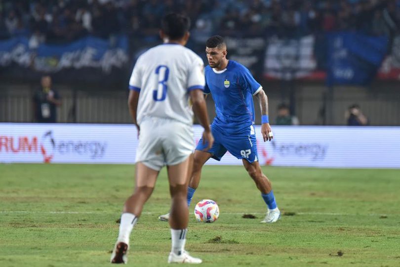 Prediksi Persib vs Dewa United di Piala Presiden 2025