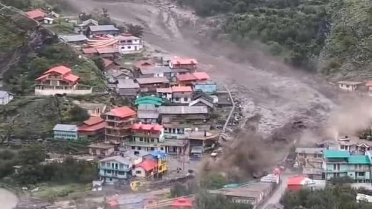 Banjir Bandang Uttarakhand: 4 Tewas, 100 Hilang Usai Cloudburst India