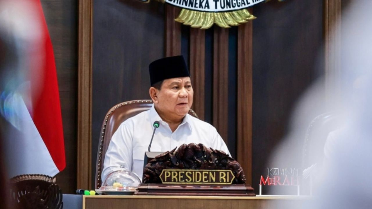 Pejabat Hati-hati