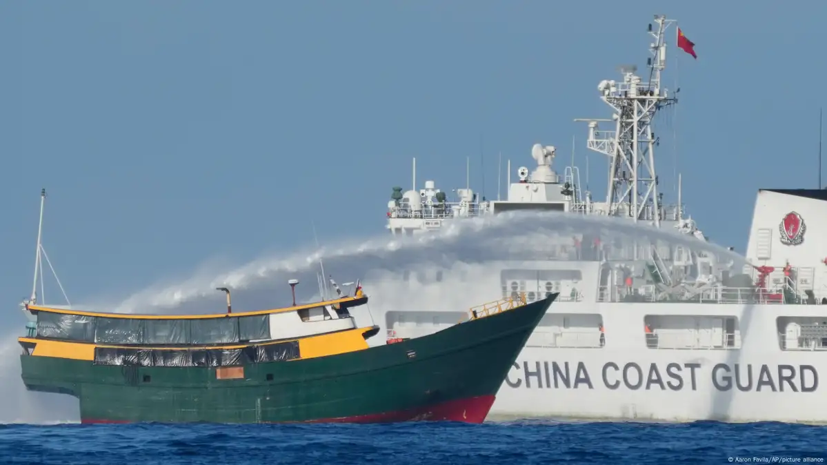 Konflik Laut Cina Selatan: Klaim & Ketegangan Militer
