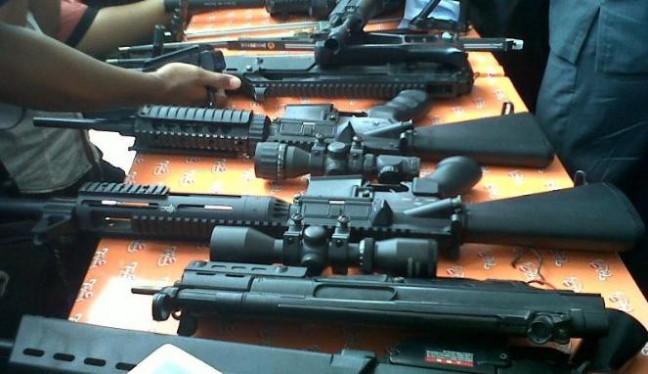 perdagangan senjata internasional